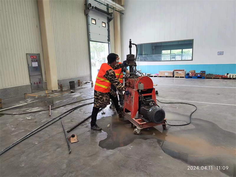 山海关厂房地面下沉塌陷注浆加固施工